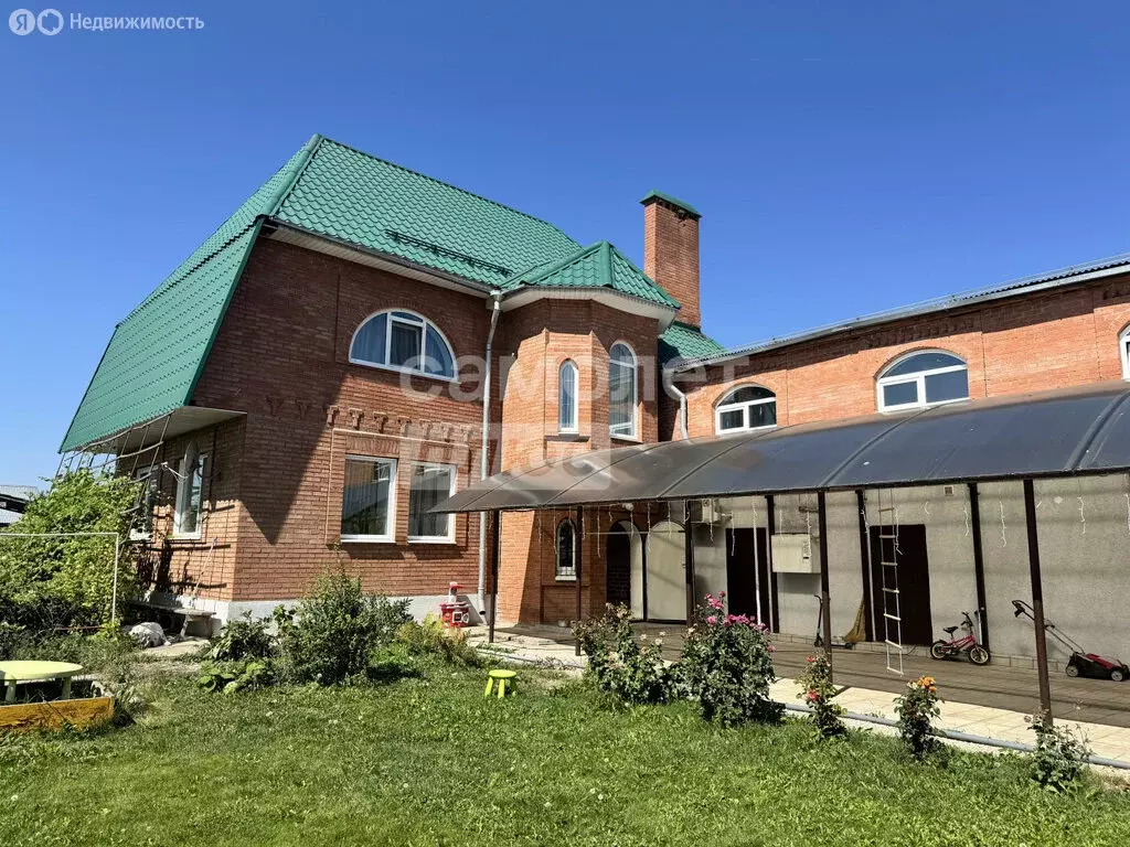 Дом в Димитровград, улица Бакаева (120 м) - Фото 1