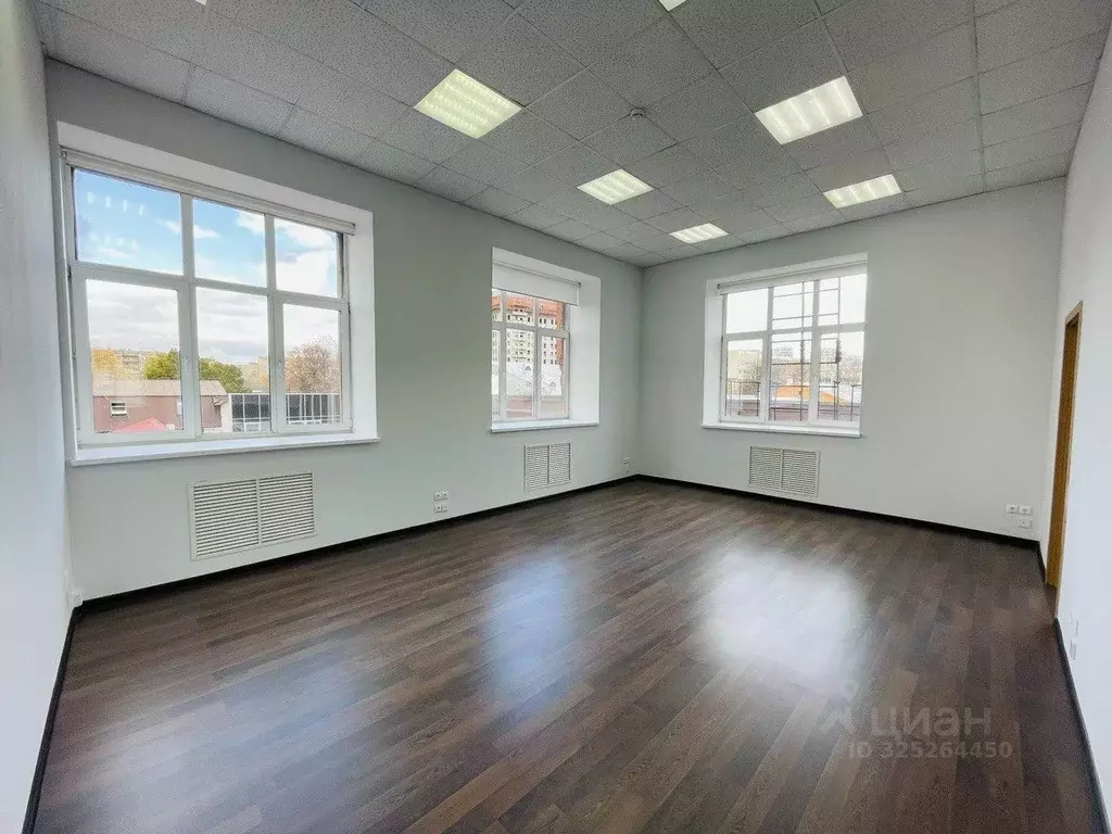 Офис в Москва ул. Шухова, 14С9 (109 м) - Фото 1