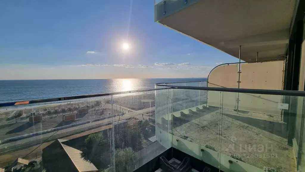 2-к кв. Крым, Сакский район, Лесновское с/пос, с. Прибрежное ул. ... - Фото 1