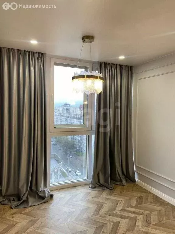 3-комнатная квартира: Пермь, улица Луначарского, 99 (75 м) - Фото 2