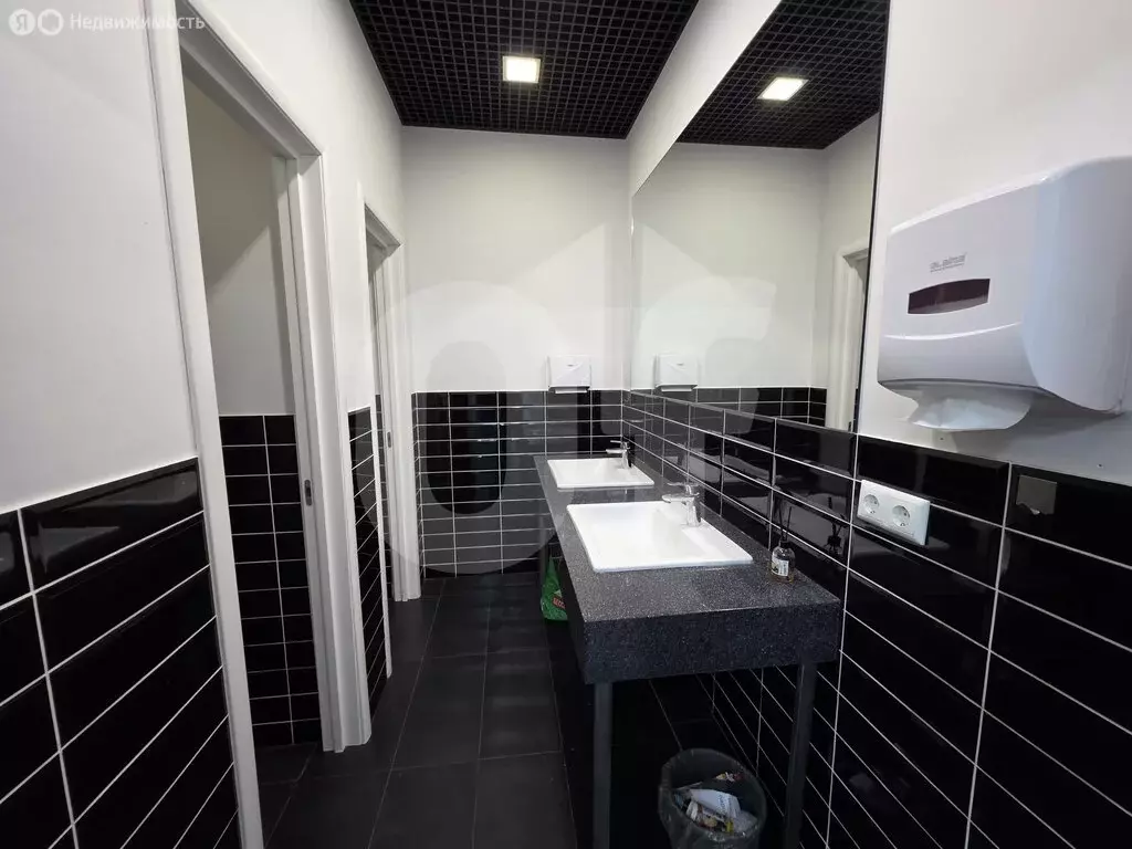 Офис (381 м) - Фото 1