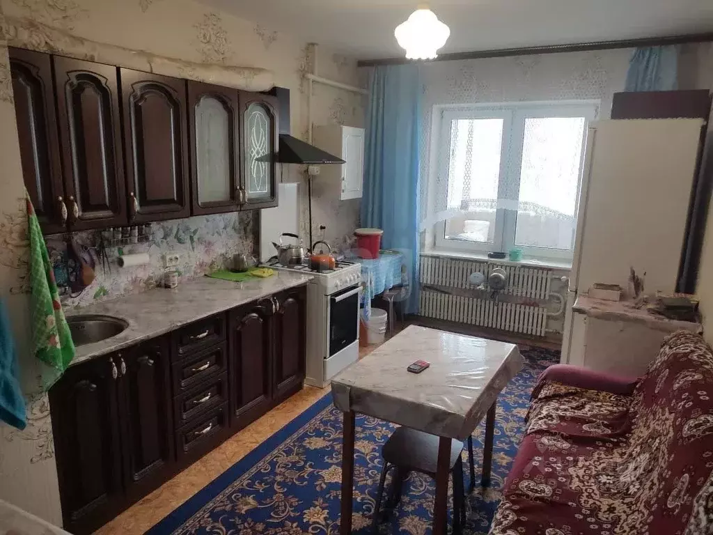 3-к кв. Омская область, Омск ул. Завертяева, 18к1 (65.7 м) - Фото 2