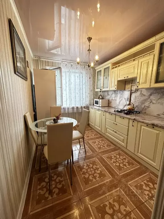 2-к кв. Астраханская область, Астрахань Кубанская ул., 23 (51.1 м) - Фото 1