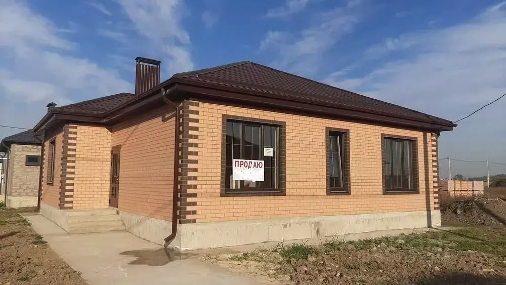 Дом в Краснодарский край, Крымск пер. Изумрудный (120 м) - Фото 2