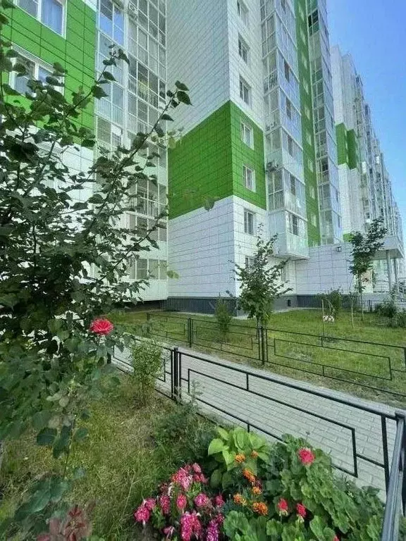 1-к кв. Воронежская область, Воронеж ул. Адмирала Чурсина, 8 (33.6 м) - Фото 0