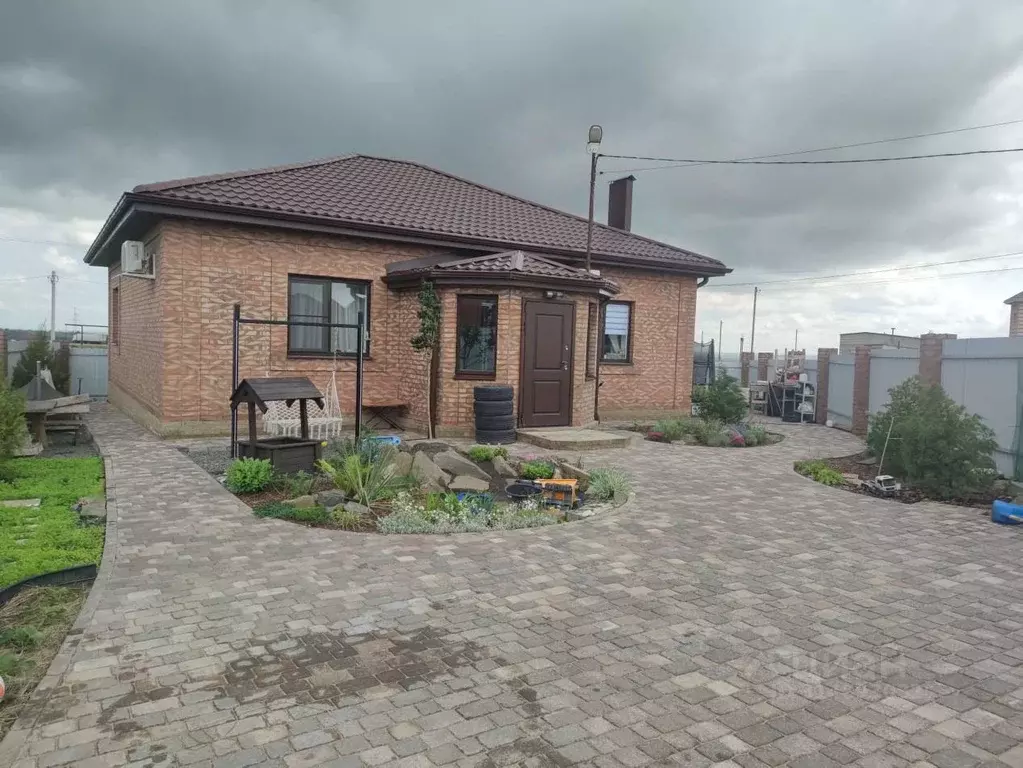 Дом в Ростовская область, Мясниковский район, с. Чалтырь Лазоревая ... - Фото 1