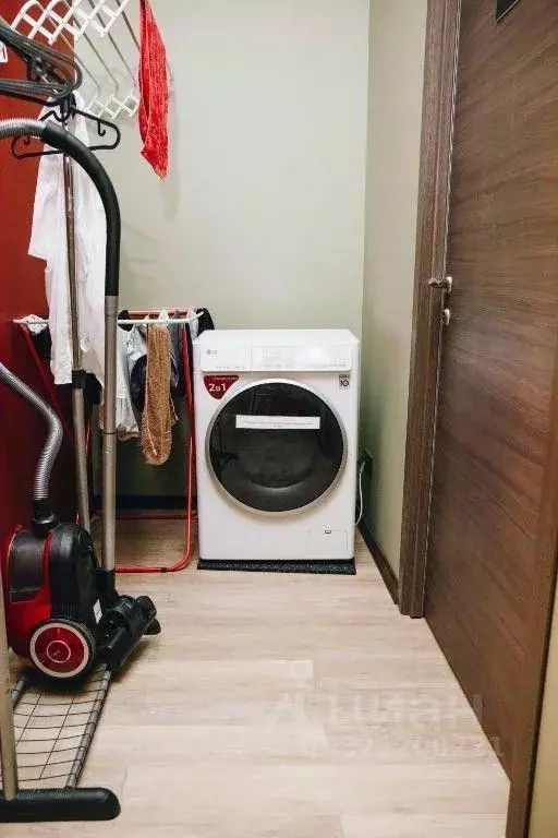 Комната Санкт-Петербург Суворовский просп., 1/8 (6.0 м) - Фото 2