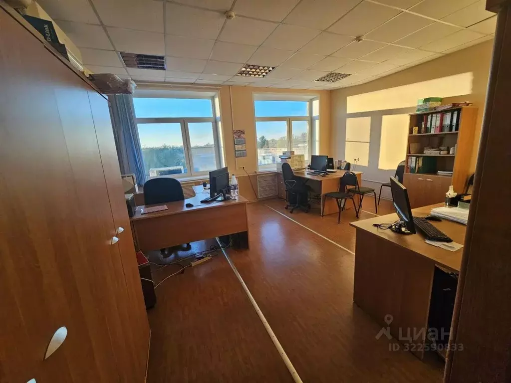 Офис в Новгородская область, Великий Новгород ул. Германа, 25 (15 м) - Фото 1