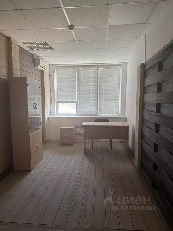 Офис в Краснодарский край, Краснодар Новороссийская ул., 220Е (15 м) - Фото 1