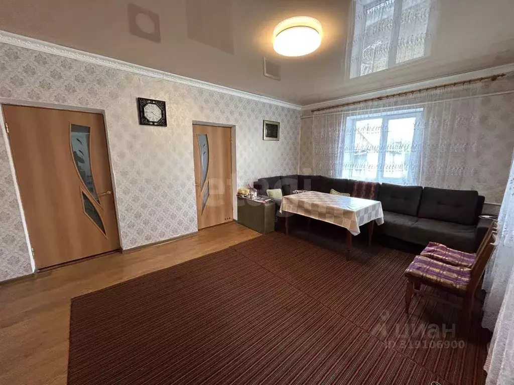 Дом в Крым, Белогорский район, с. Чернополье ул. Подгорная, 30 (100 м) - Фото 1