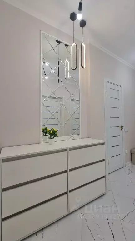 3-к кв. Москва д. Марьино, ул. Жемчужная, 1к15 (66.5 м) - Фото 1