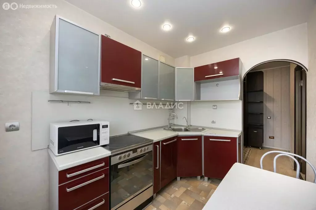 2-комнатная квартира: Благовещенск, улица Калинина, 127 (49.1 м) - Фото 1