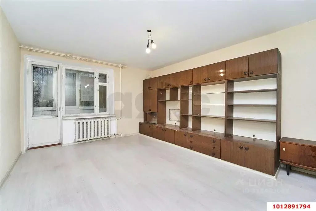 3-к кв. Краснодарский край, Краснодар Брянская ул. (90.0 м) - Фото 0