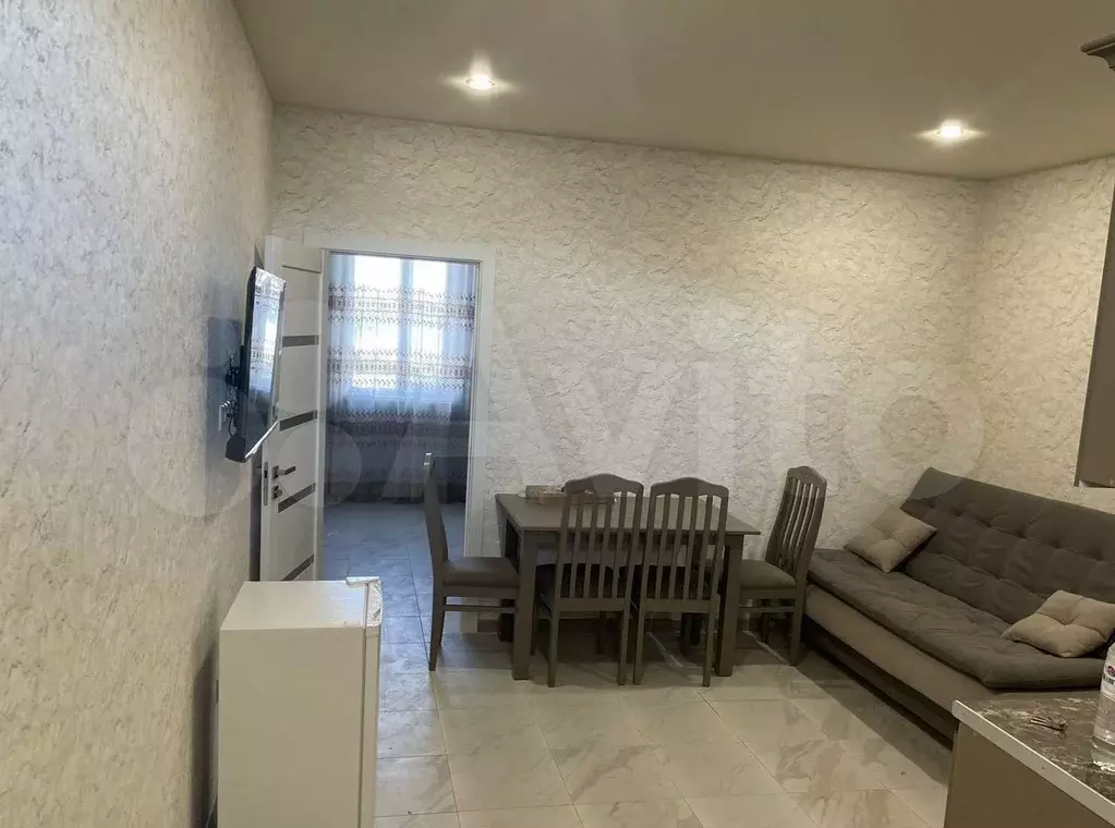 2-к. квартира, 35 м, 2/2 эт. - Фото 1