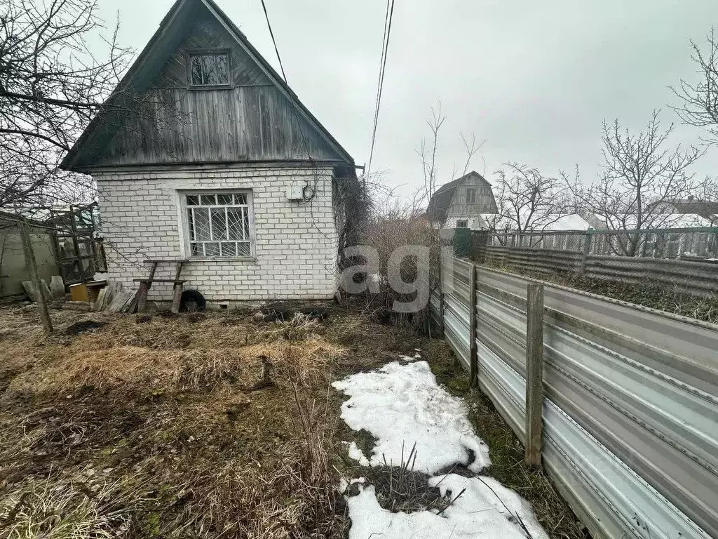 Дом в Брянская область, Брянск Болва садовое общество,  (23 м) - Фото 0