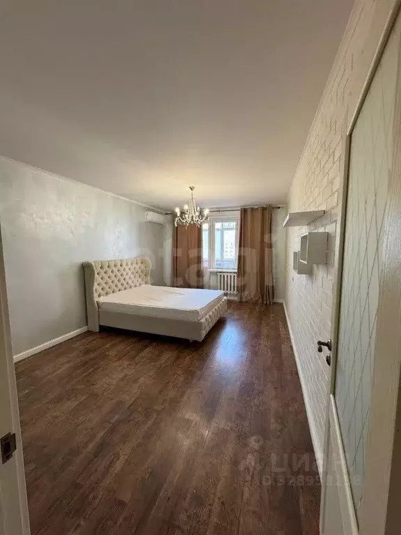 2-к кв. Тюменская область, Тюмень ул. Пермякова, 84к2 (72.5 м) - Фото 2