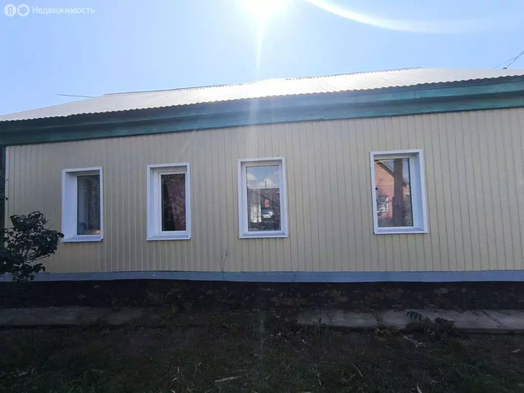 Дом в Бузулук, Заводская улица, 144 (50 м) - Фото 1