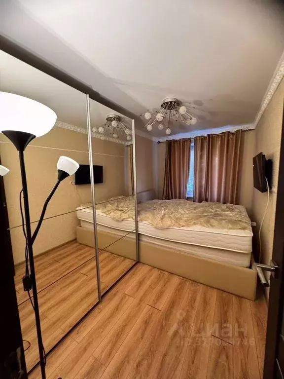 3-к кв. Краснодарский край, Сочи Гагарина мкр, бул. Цветной, 7 (55.0 ... - Фото 0