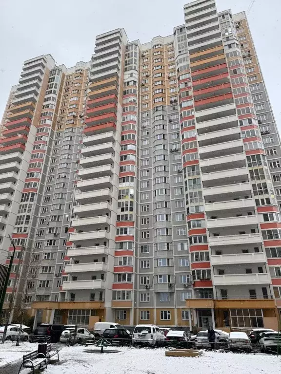 2-к кв. Московская область, Химки Совхозная ул., 18к2 (61.4 м) - Фото 1
