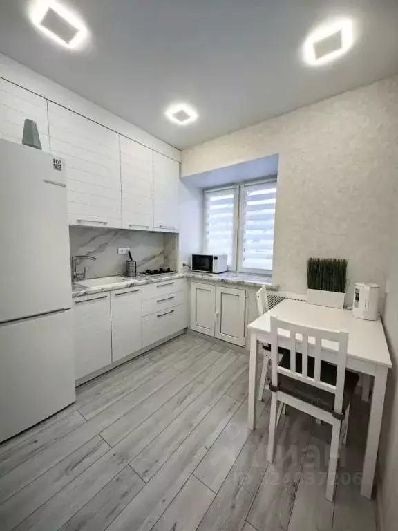 1-к кв. Нижегородская область, Выкса ул. Красные зори, 11 (33.0 м) - Фото 2