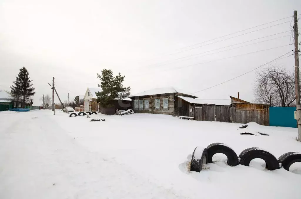 Дом в село Петелино, Тобольская улица (42 м) - Фото 0