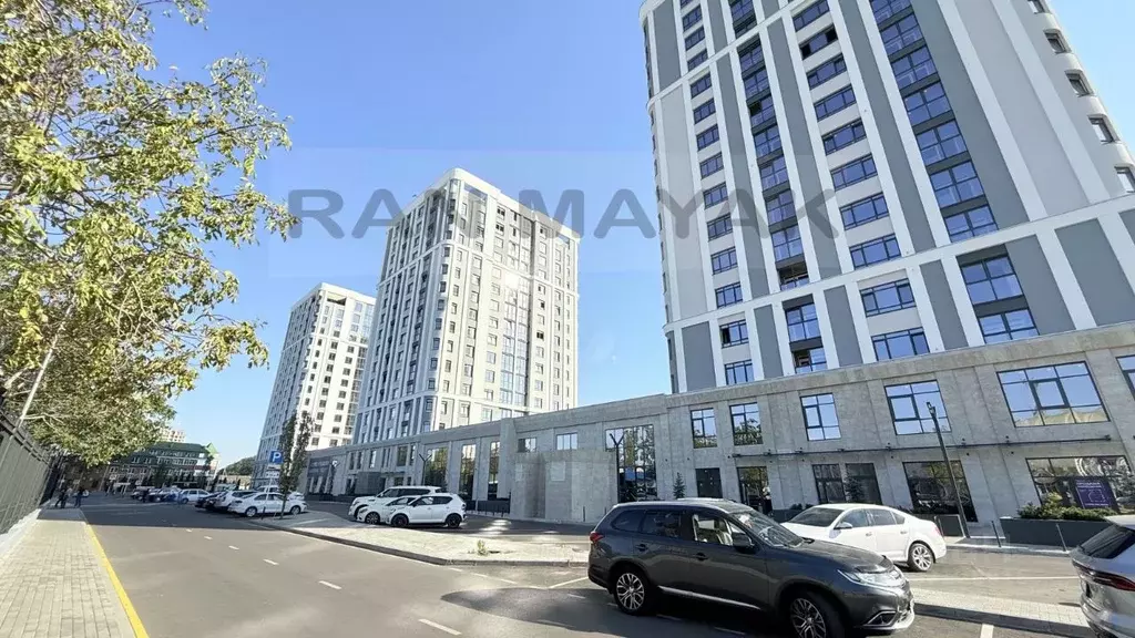 3-к кв. Адыгея, Майкоп ул. Гагарина, 1 (94.38 м) - Фото 0