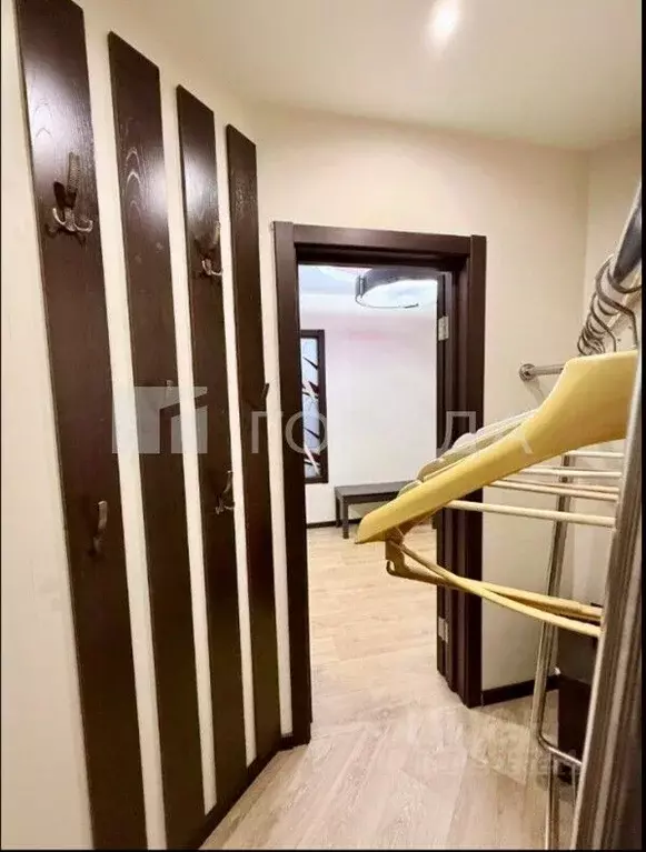 3-к кв. Новосибирская область, Новосибирск ул. Богдана Хмельницкого, ... - Фото 1