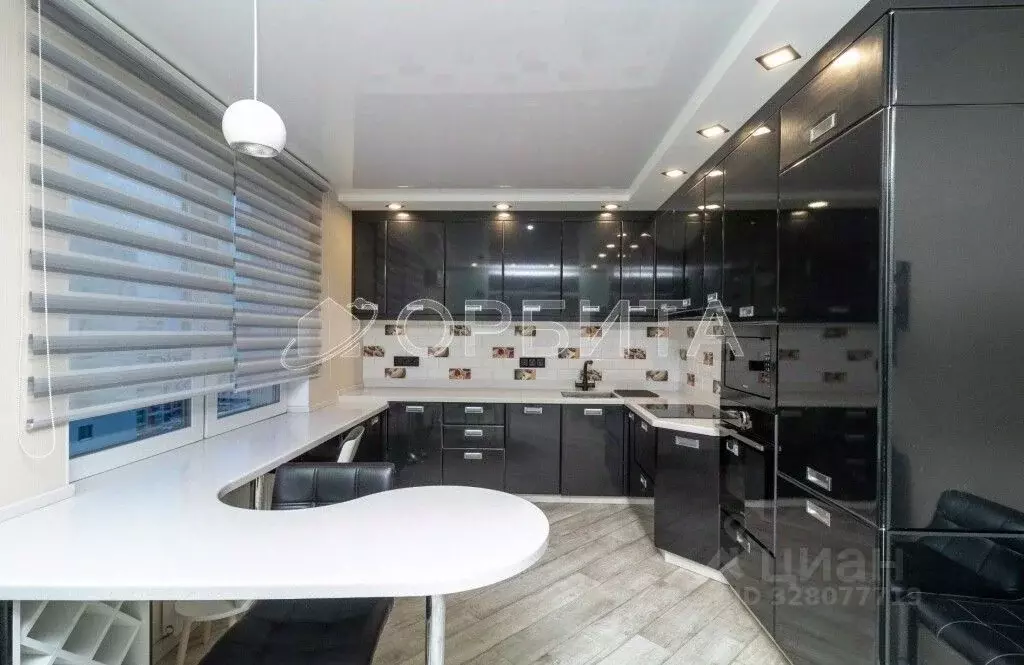 2-к кв. Тюменская область, Тюмень проезд Тихий, 4 (56.4 м) - Фото 2