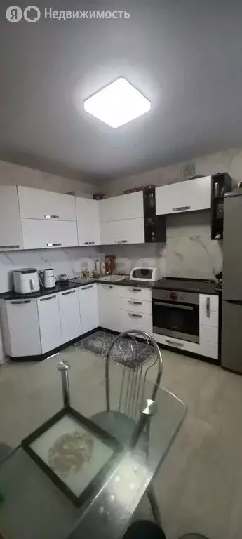 2-комнатная квартира: село Мариинский, Хвойная улица, 10 (53.6 м) - Фото 1