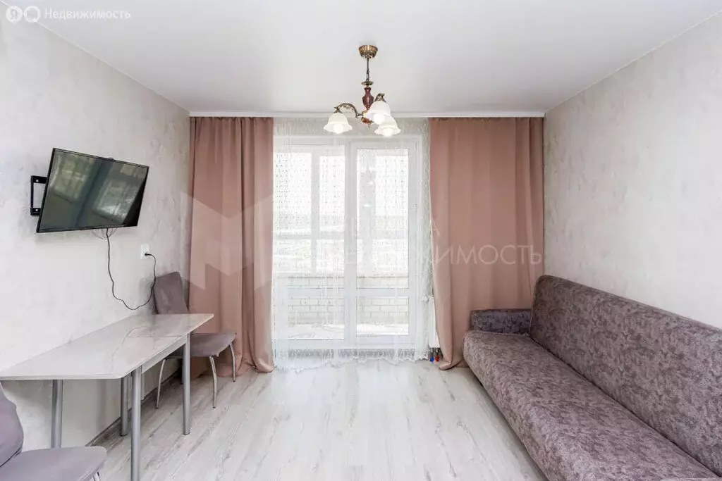 Квартира-студия: деревня Патрушева, улица Петра Ершова, 10 (23.1 м) - Фото 2
