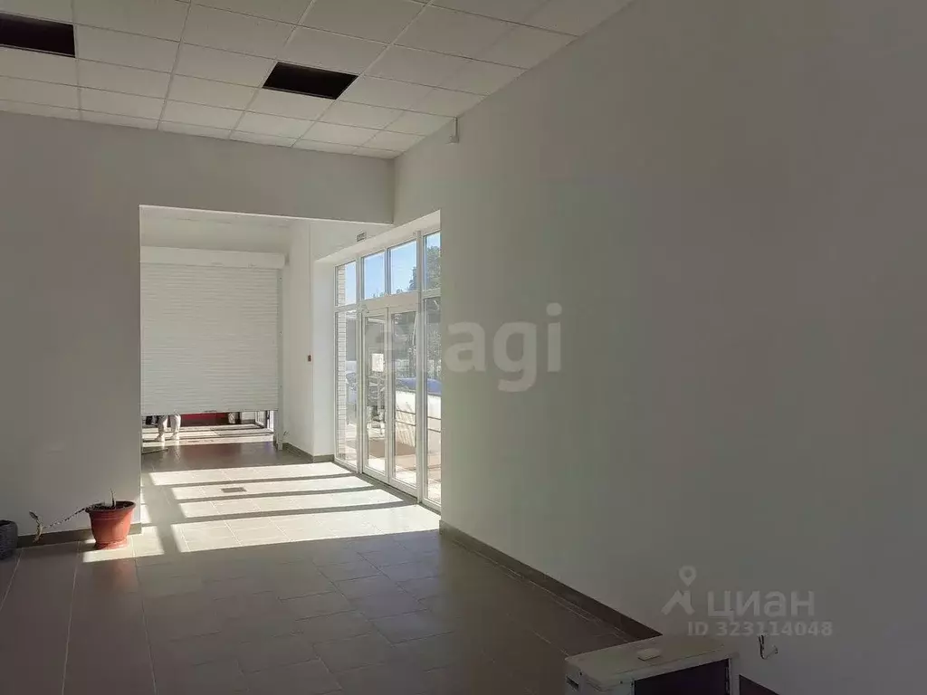 Помещение свободного назначения в Ростовская область, Октябрьский ... - Фото 1