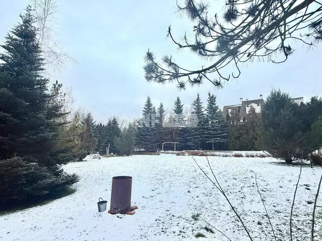 Участок в Московская область, Одинцовский городской округ, д. ... - Фото 2