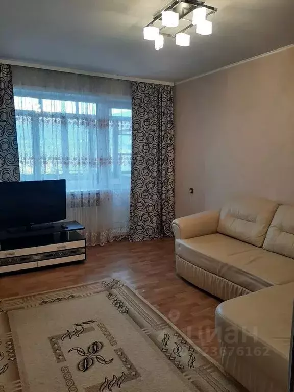 1-к кв. Сахалинская область, Южно-Сахалинск просп. Мира, 249 (35.0 м) - Фото 1