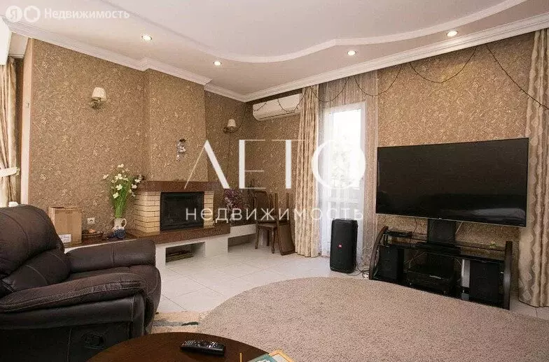 Дом в Адлер, Троицкая улица, 53 (325 м) - Фото 1