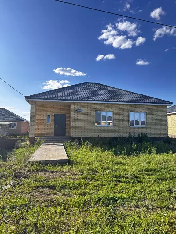 Дом в Оренбургская область, Оренбургский район, с. Ивановка ул. ... - Фото 1