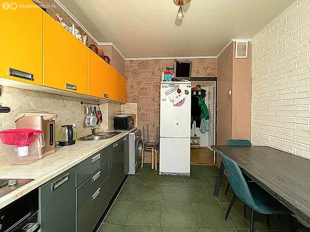 3-комнатная квартира: Волгодонск, улица Карла Маркса, 14 (60 м) - Фото 0