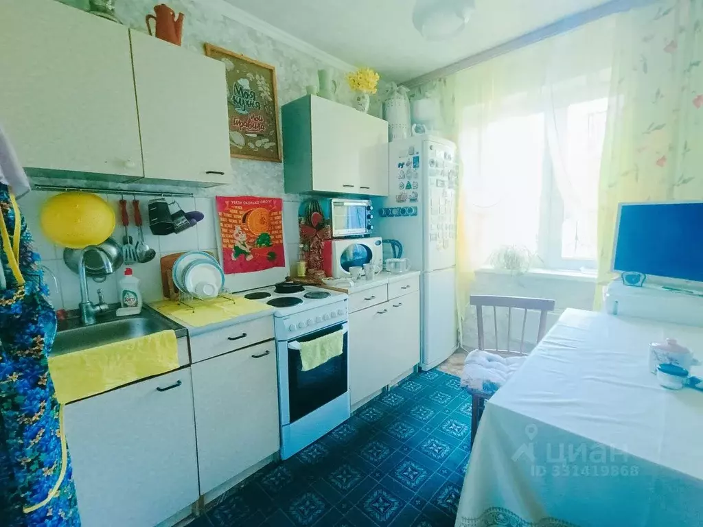 3-к кв. Самарская область, Тольятти ул. Автостроителей, 11 (66.2 м) - Фото 2