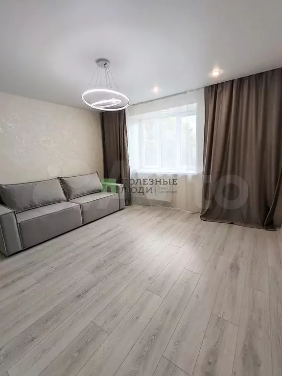 1-к. квартира, 45 м, 4/10 эт. - Фото 0
