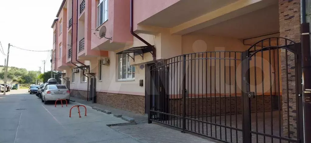 2-к. квартира, 35 м, 1/3 эт. - Фото 1