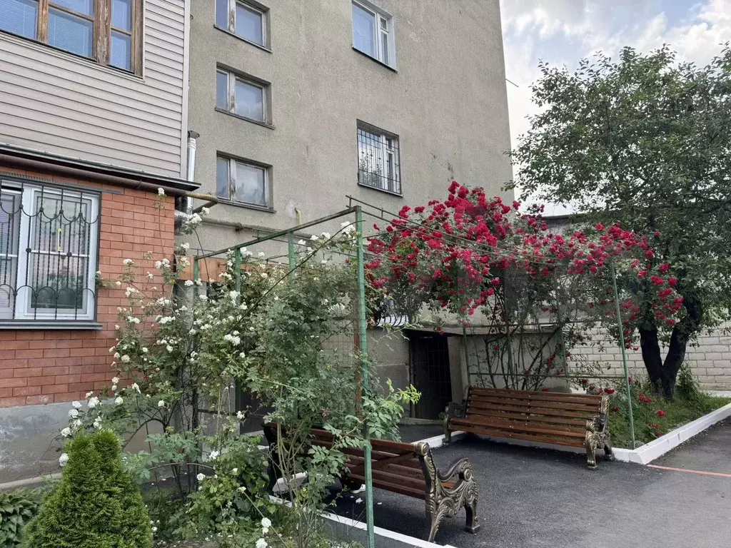 1-к. квартира, 40 м, 2/5 эт. - Фото 1