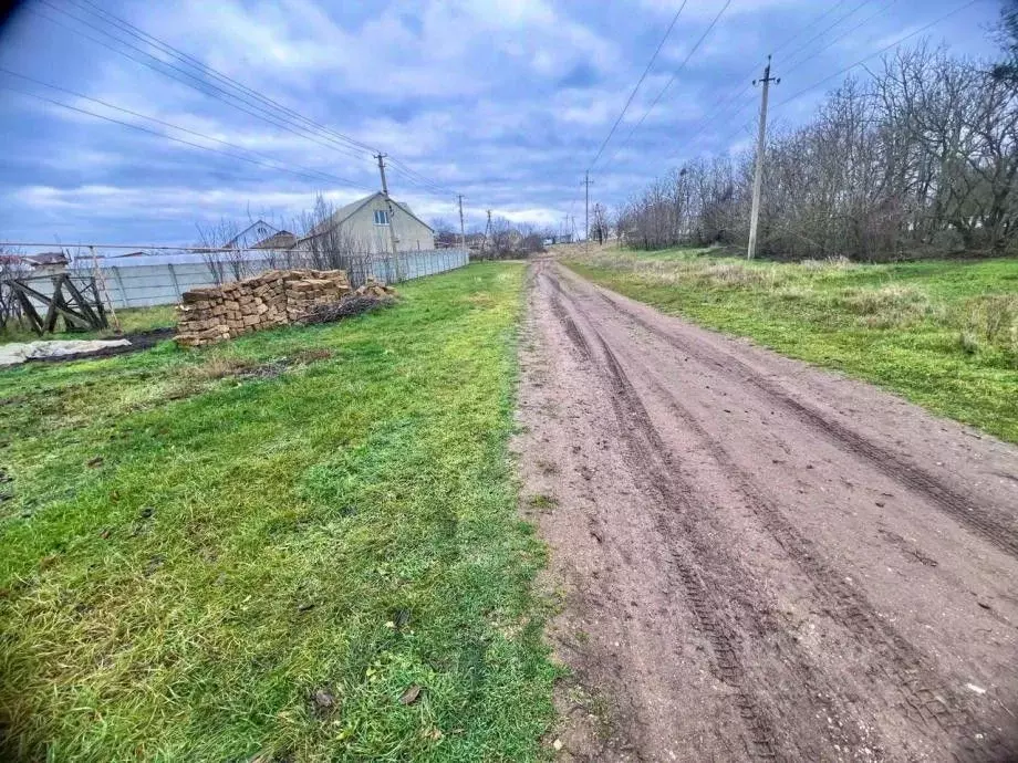 Участок в Крым, Симферопольский район, с. Родниково  (8.0 сот.) - Фото 1