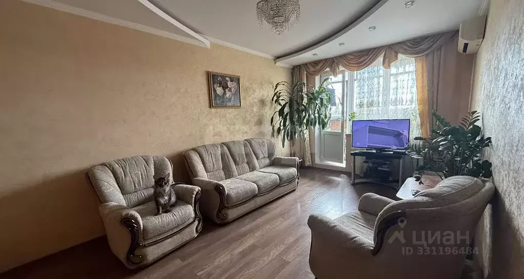 4-к кв. Курская область, Курск ул. Черняховского, 52 (70.2 м) - Фото 1