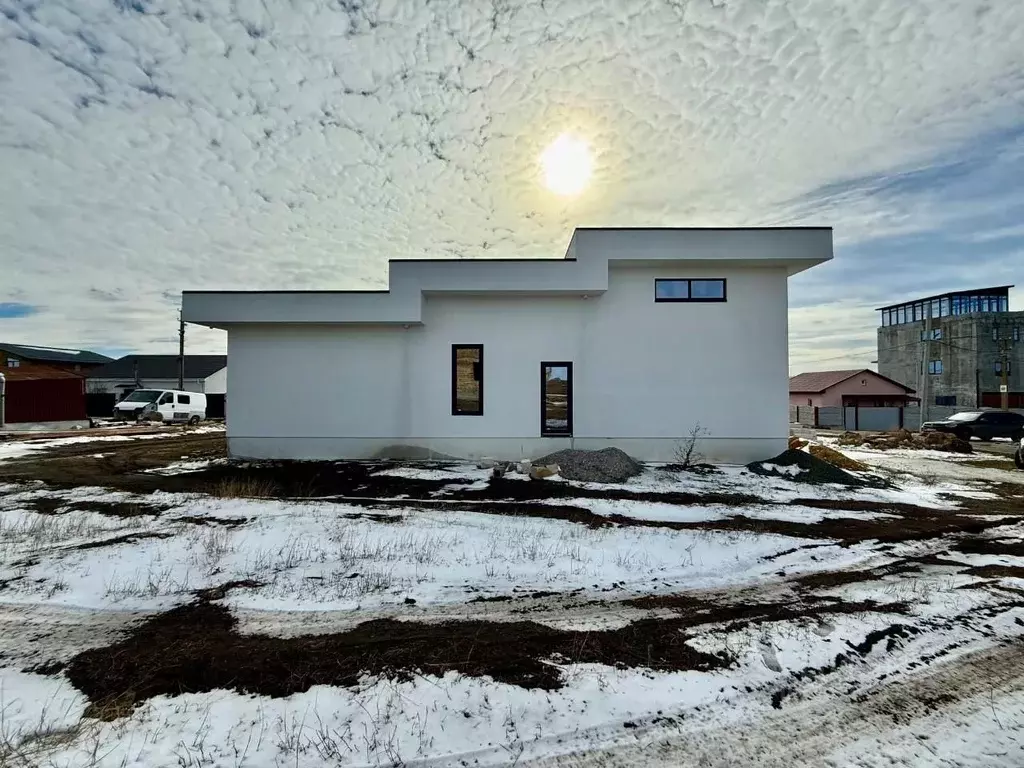 Дом в Крым, Симферопольский район, Трудовское с/пос, пос. Айкаван, ... - Фото 1