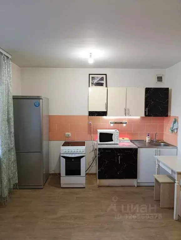 Студия Алтайский край, Барнаул ул. Гущина, 150/4 (34.0 м) - Фото 1