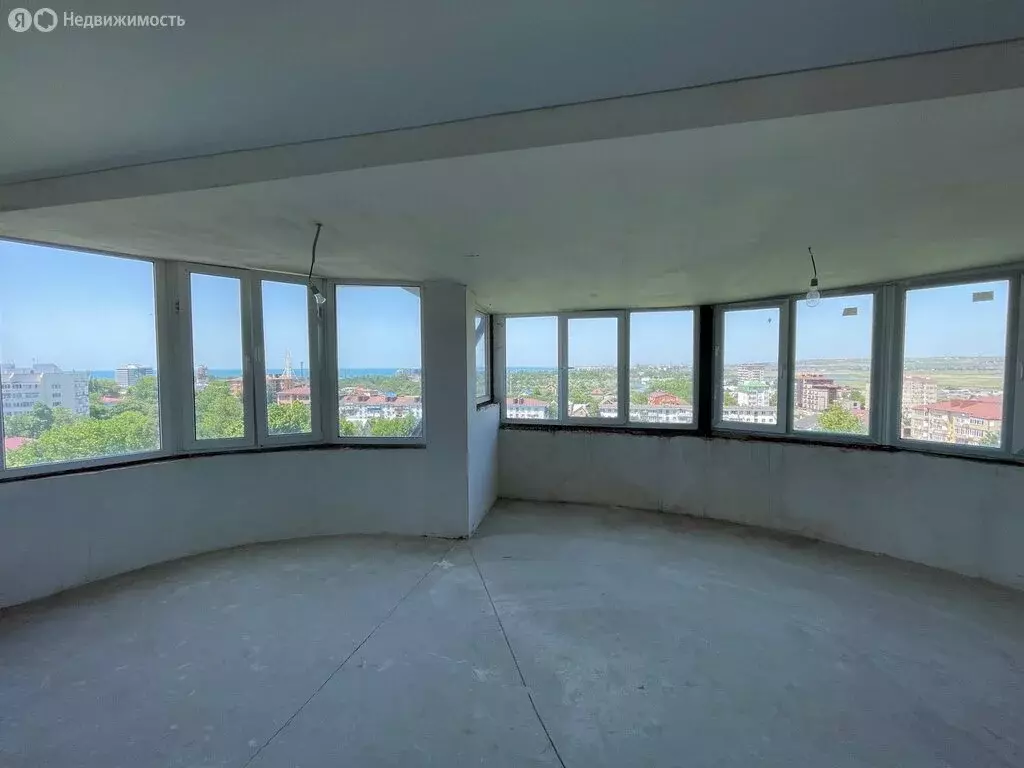 3-комнатная квартира: Анапа, Крымская улица, 272 (132 м) - Фото 0
