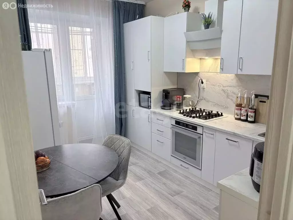 1-комнатная квартира: Ярославль, улица Александра Додонова, 8к2 (36.5 ... - Фото 1