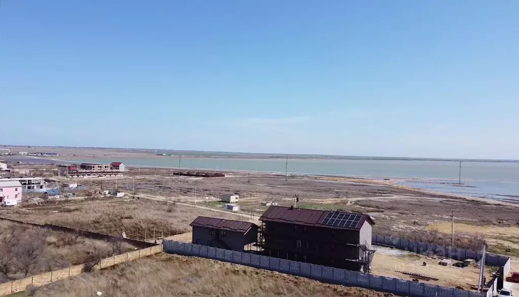 Участок в Крым, Черноморский район, с. Межводное  (1.0 сот.) - Фото 1