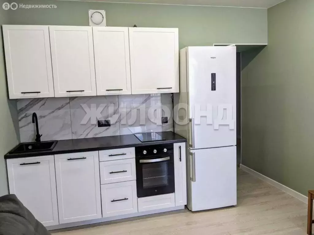 3-комнатная квартира: Новосибирск, улица Фрунзе, 71/1 (85 м) - Фото 1