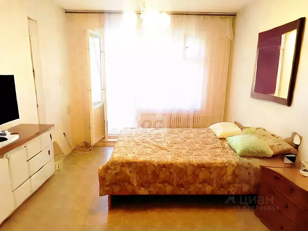 3-к кв. Калужская область, Обнинск ул. Гагарина, 42 (83.0 м) - Фото 0