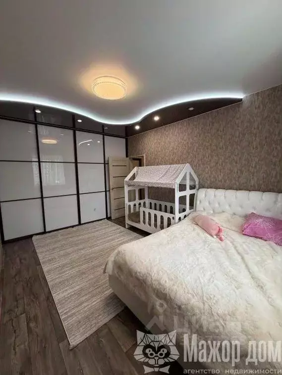 3-к кв. Саха (Якутия), Нерюнгри просп. Ленина, 16/2 (69.6 м) - Фото 0